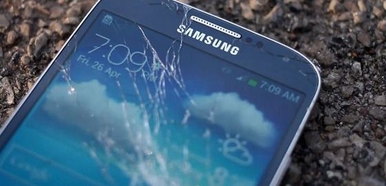 Broken Glass on Samsung S4